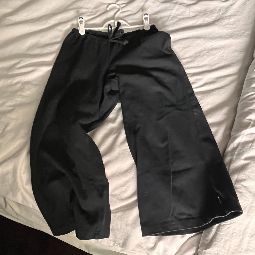 prAna Black FLARE YOGA PERFORMANCE Capris WOMEN'S XL